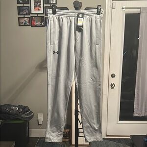 Under Armour Men's Light Gray Joggers